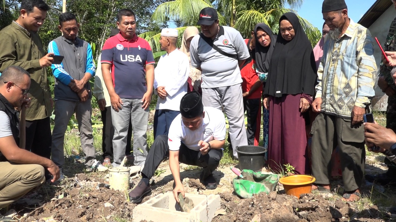 Mushola Al Bayan: Tempat Beribadah yang Menyatu dengan Kehidupan Warga Cilacap